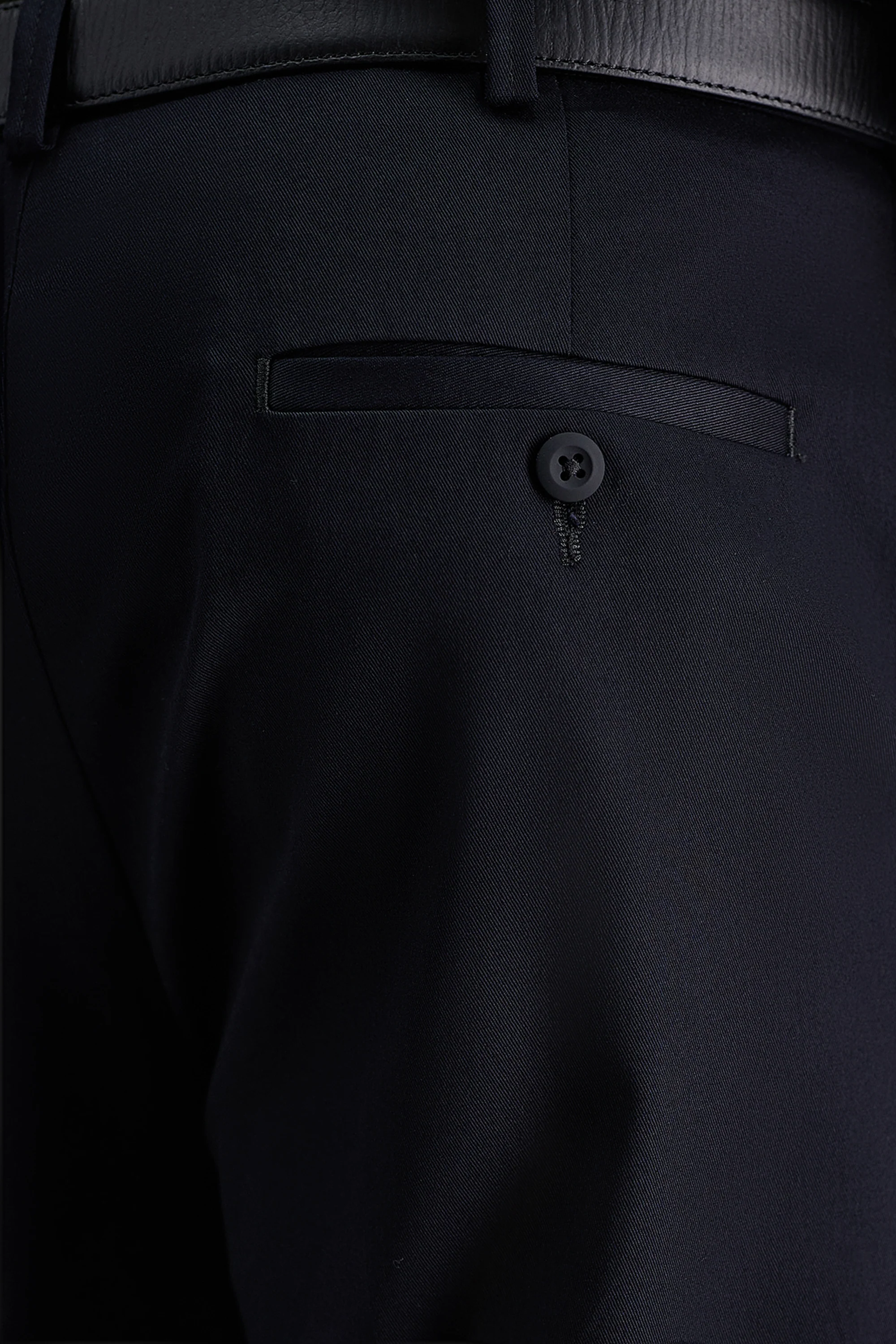 Iron Free Premium Khaki - Image 16