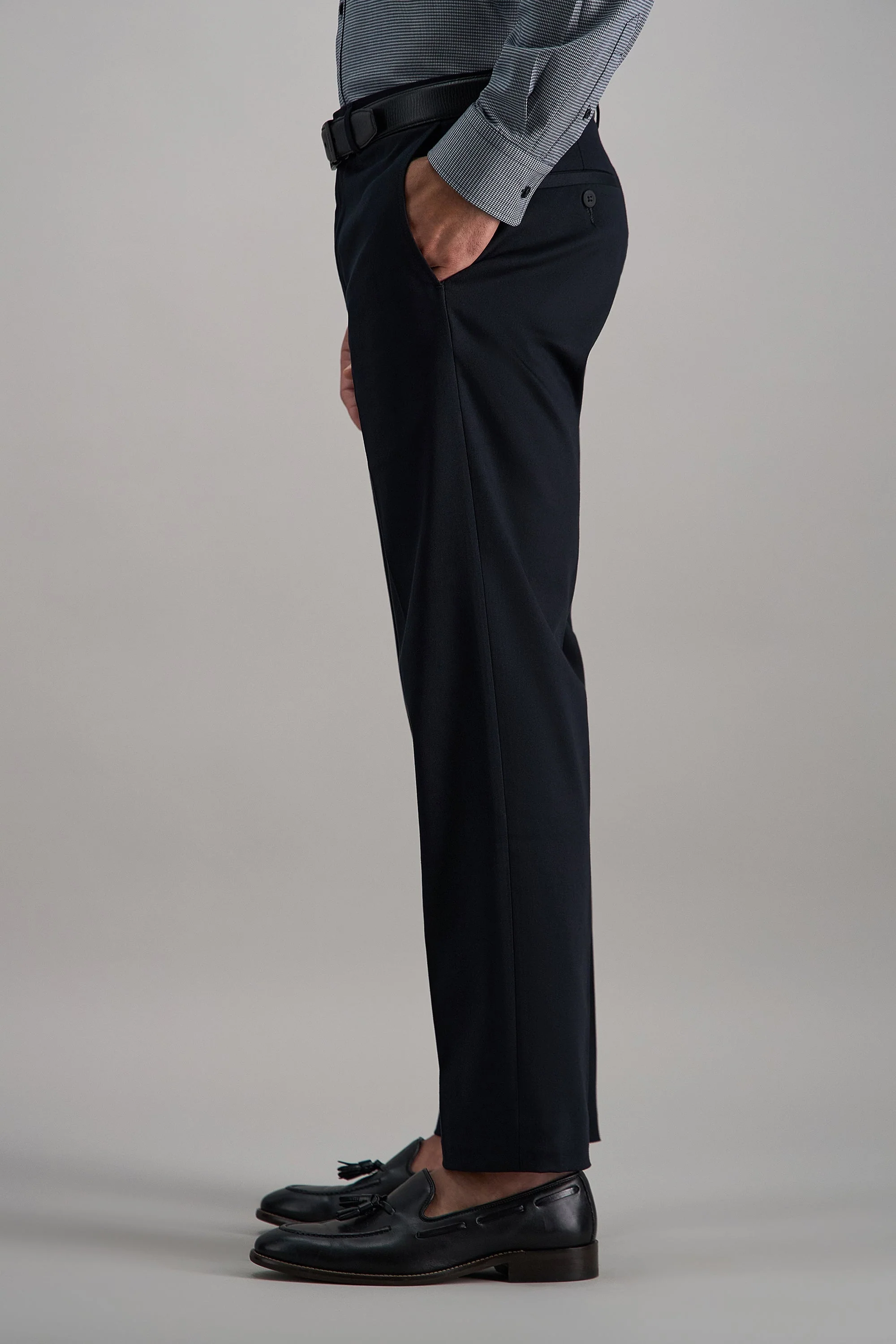 Iron Free Premium Khaki - Image 20