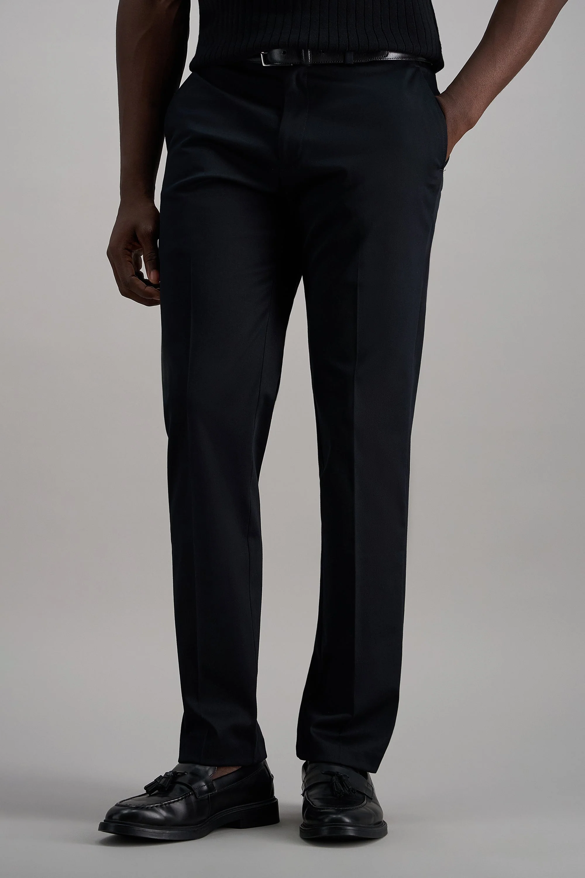 Iron Free Premium Khaki - Image 11