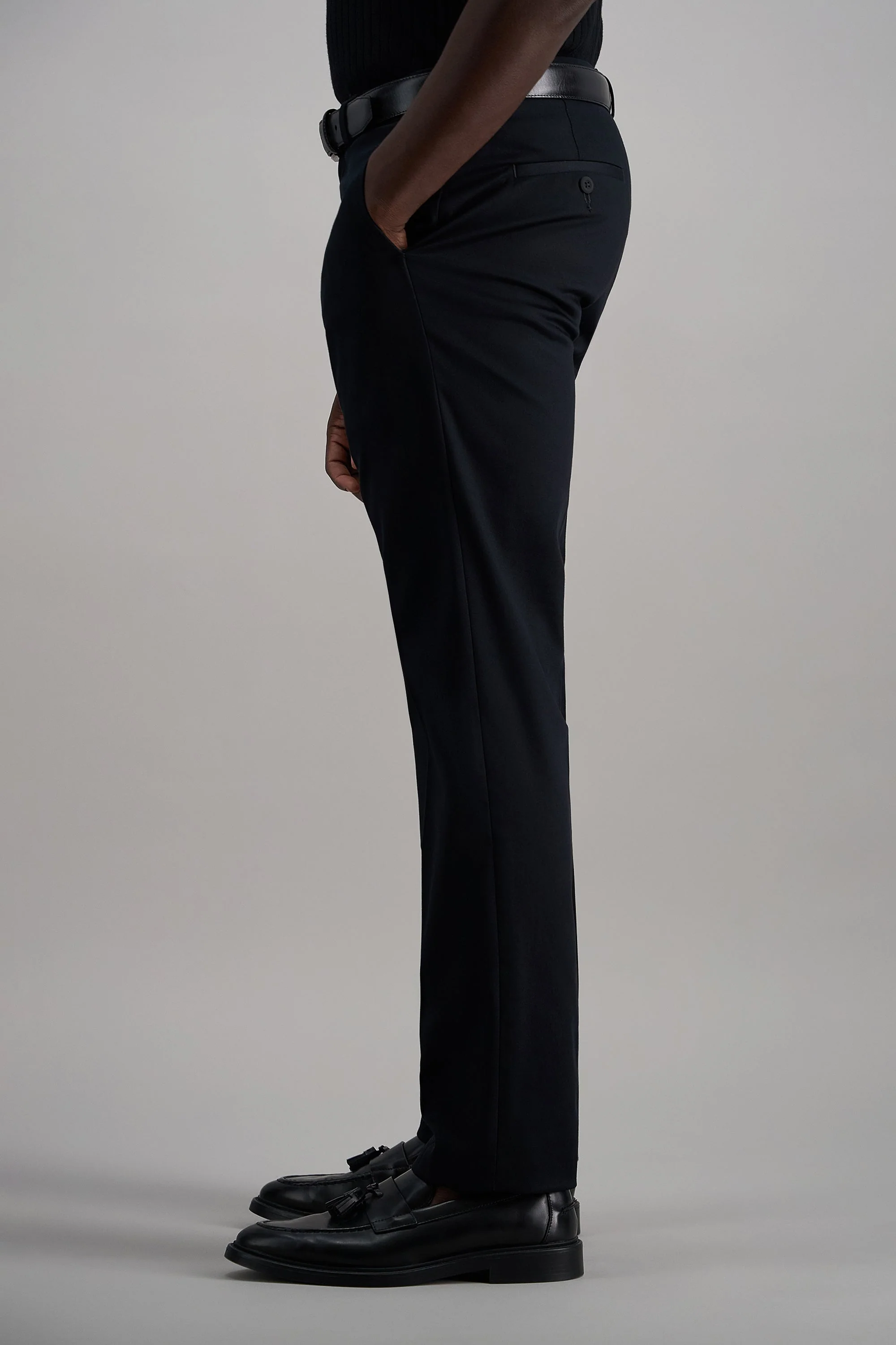 Iron Free Premium Khaki - Image 15