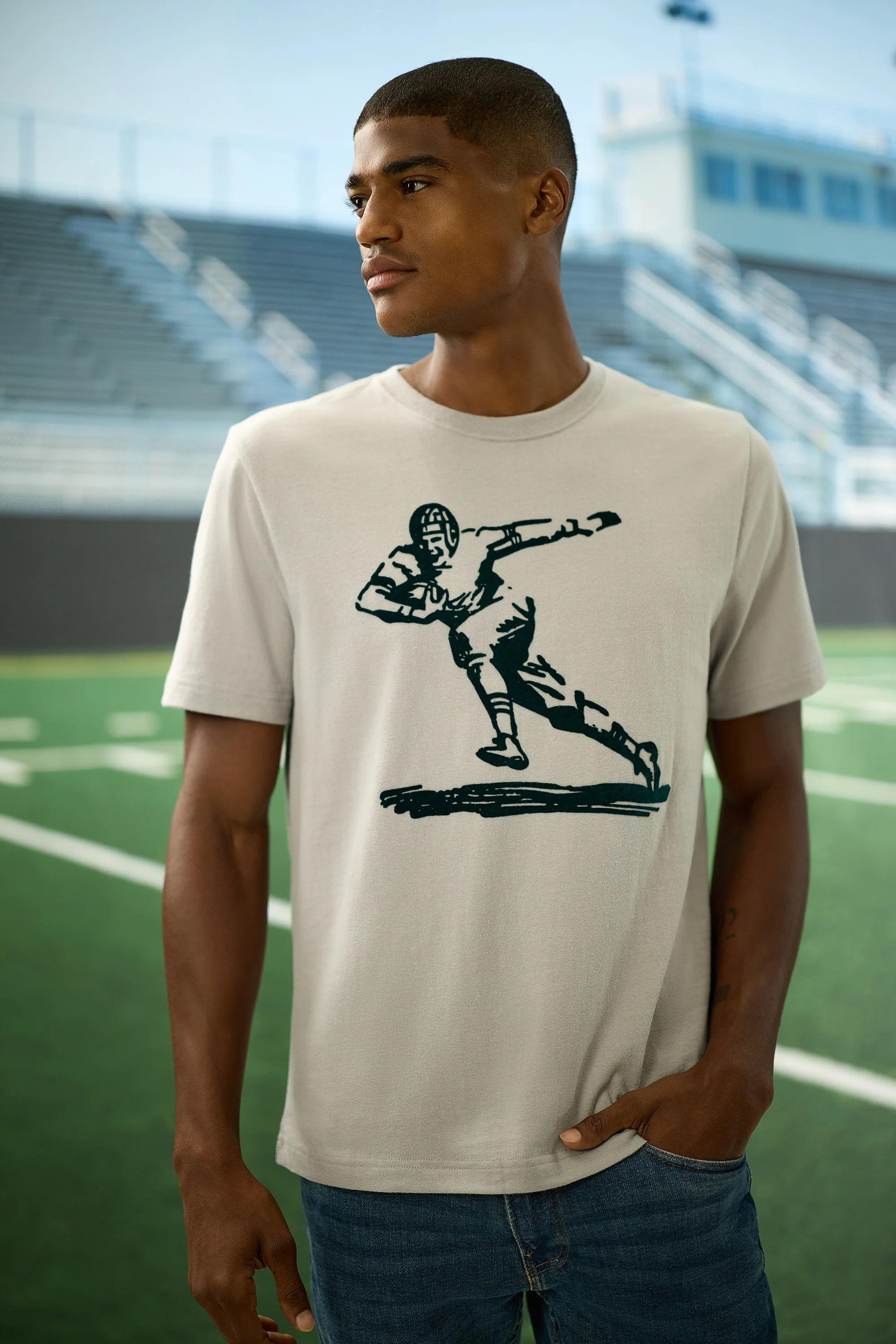 Pro Football Hall of Fame X Haggar - Vintage Player Graphic Tee - Image 29