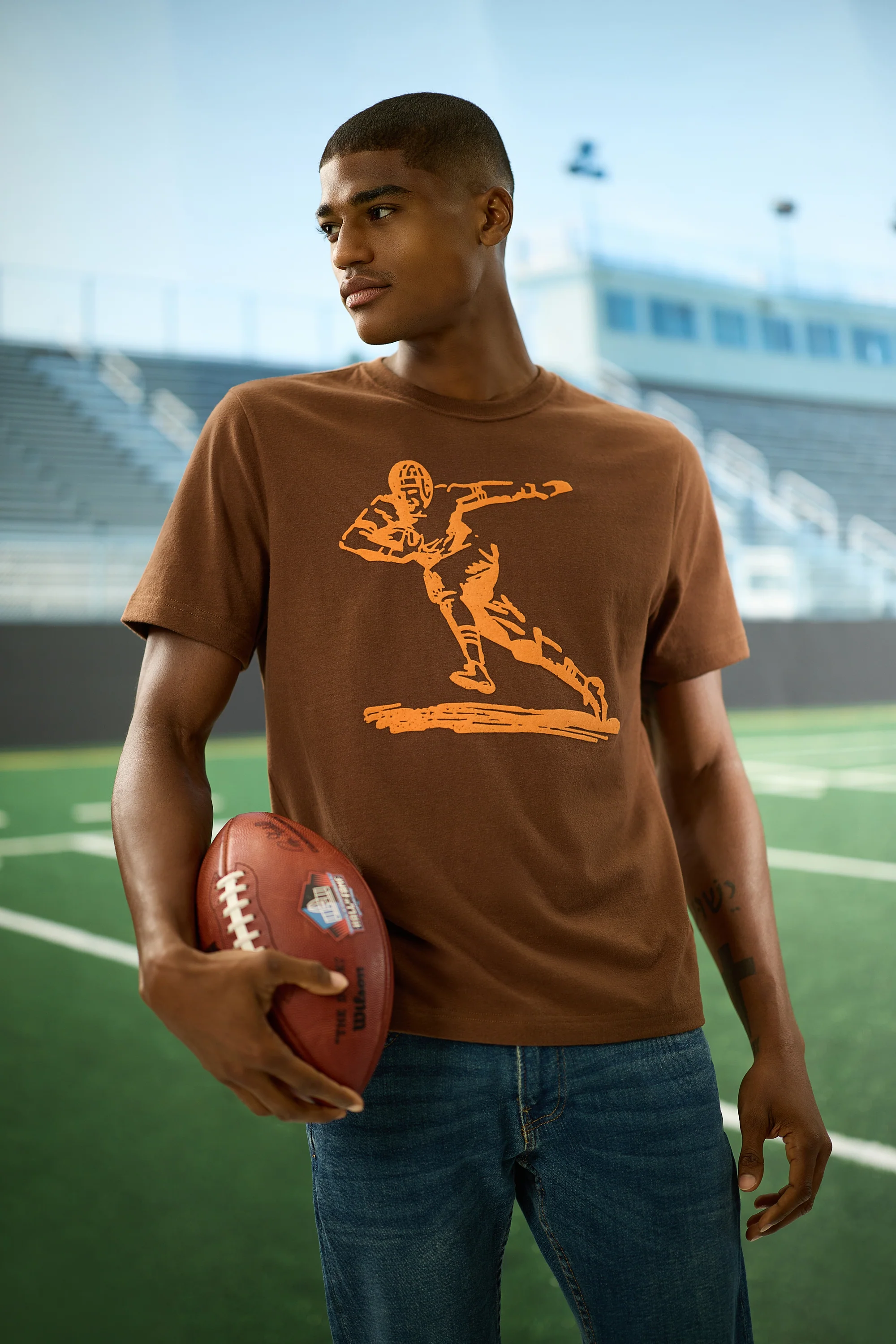 Pro Football Hall of Fame X Haggar - Vintage Player Graphic Tee - Image 8