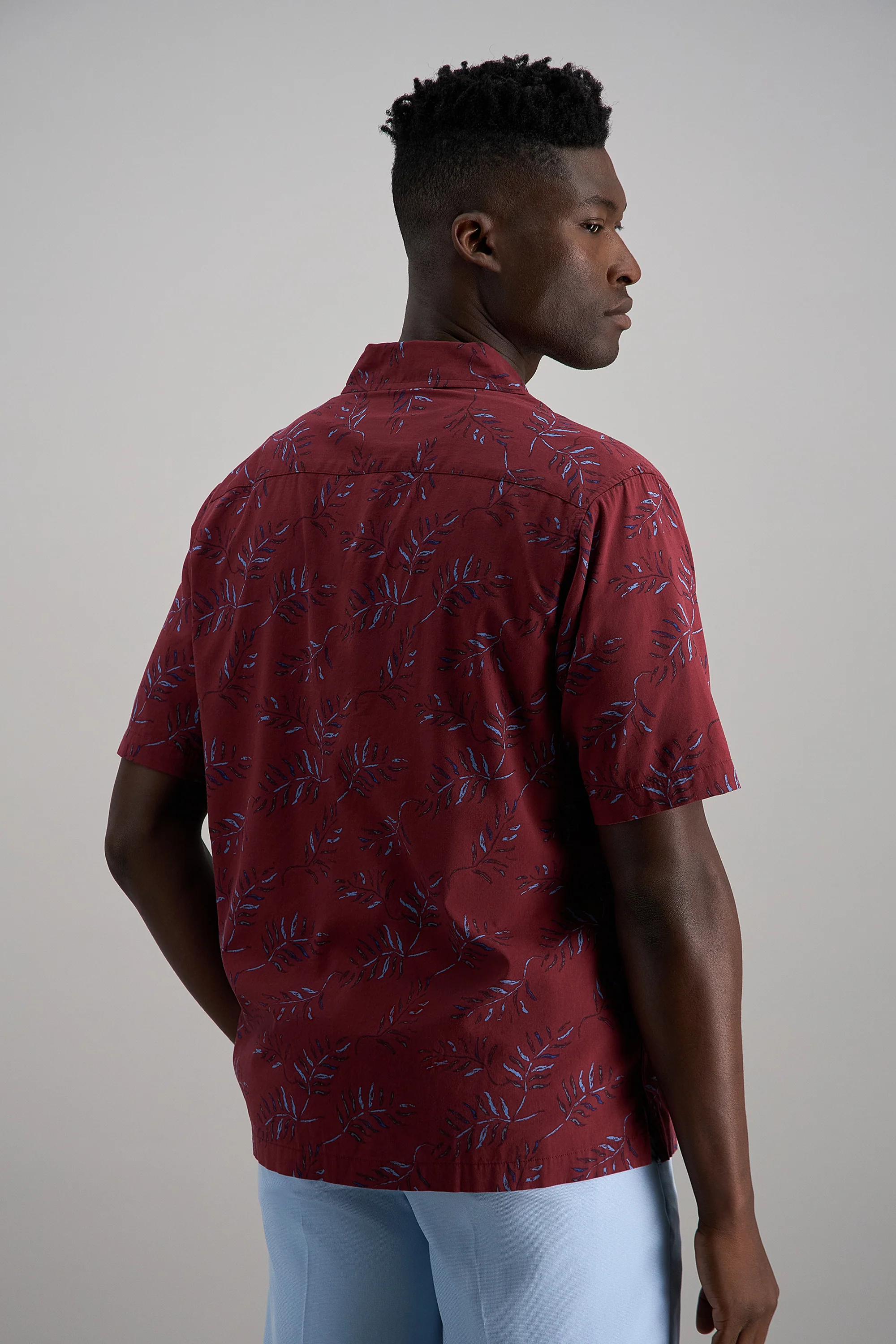 Short Sleeve Tropical Camp Shirt - Image 8