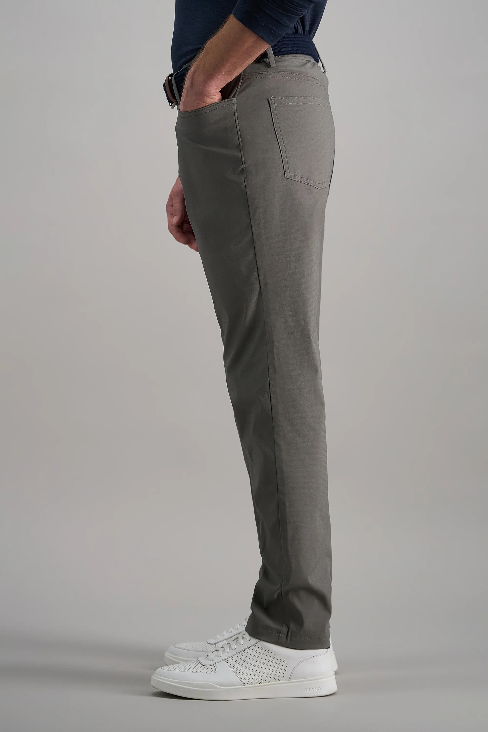 The Active Series™ City Flex 5-Pocket Traveler Pantㅤ - Image 10