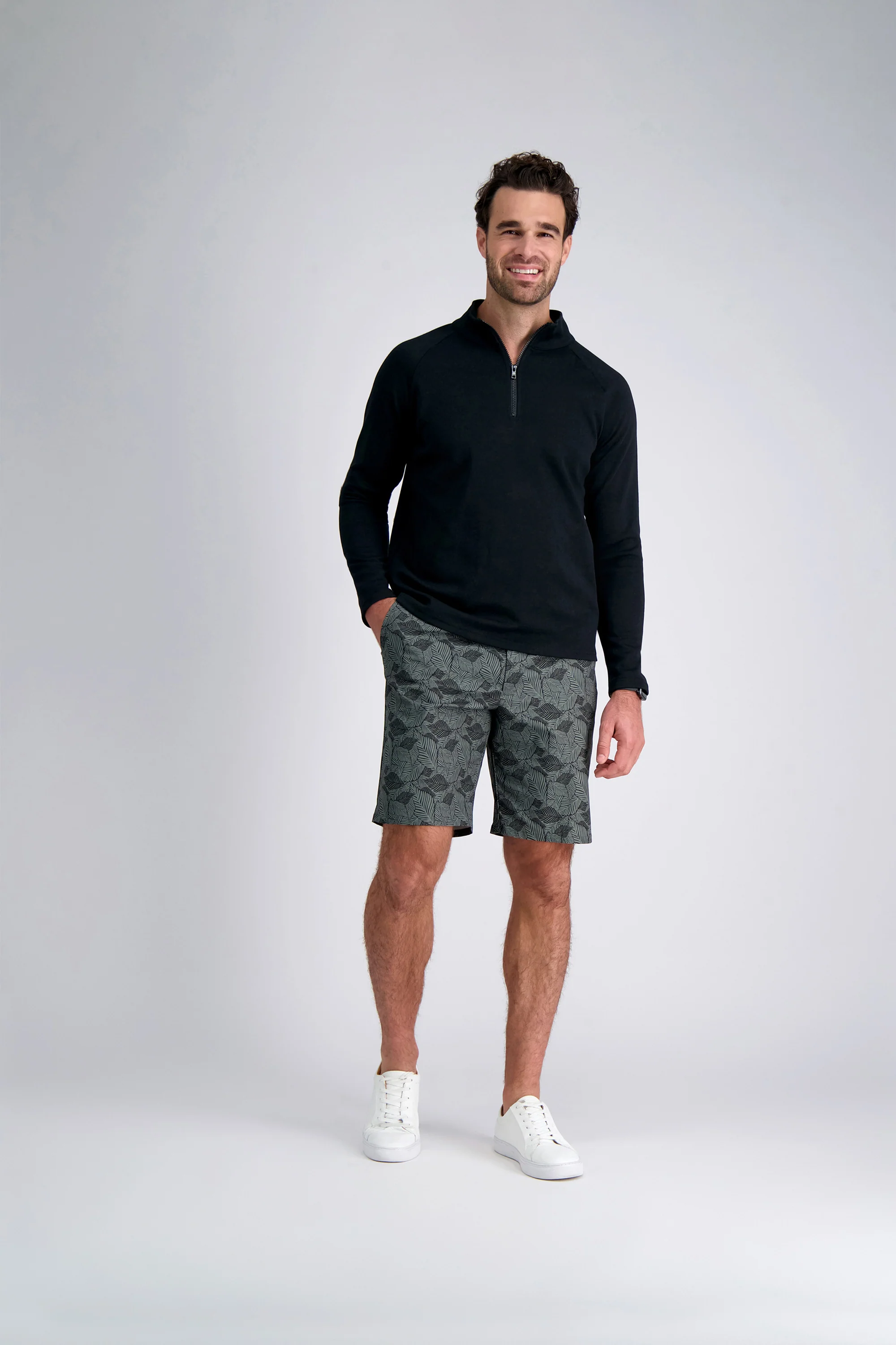 The Active Series™ Hybrid Leaves Print 9.5-inch Short - Image 6